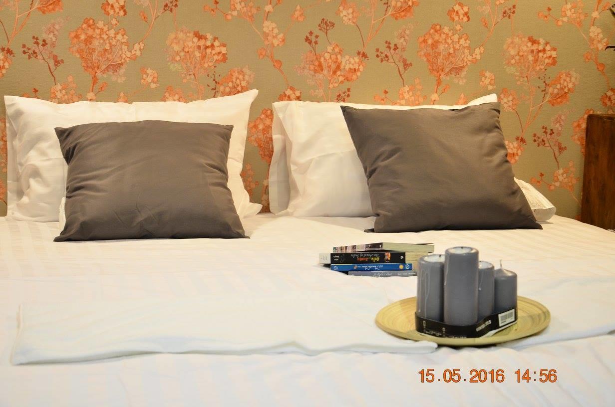 Goodfellas Thong Lo Hostel #Check In Time Needed# Банкок Екстериор снимка