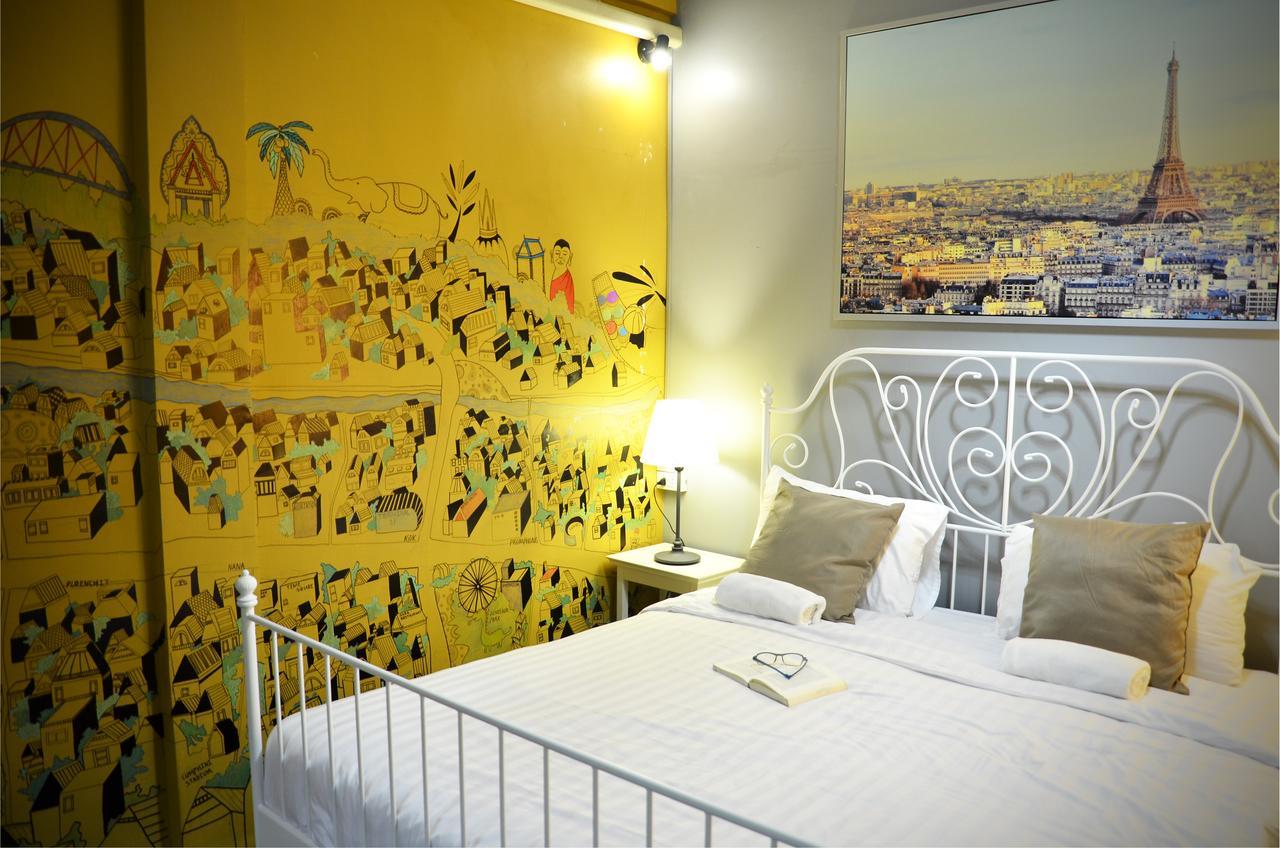 Goodfellas Thong Lo Hostel #Check In Time Needed# Банкок Екстериор снимка